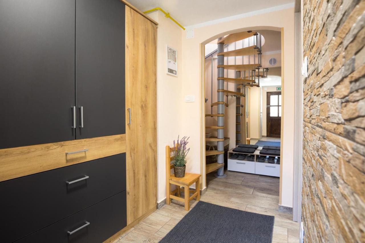 Vila Rozi, Osilnica - Vacation House Pr' Vili Rozi מראה חיצוני תמונה