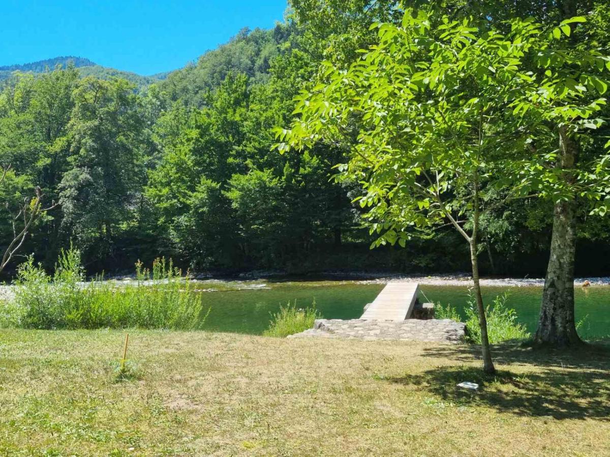 Vila Rozi, Osilnica - Vacation House Pr' Vili Rozi מראה חיצוני תמונה